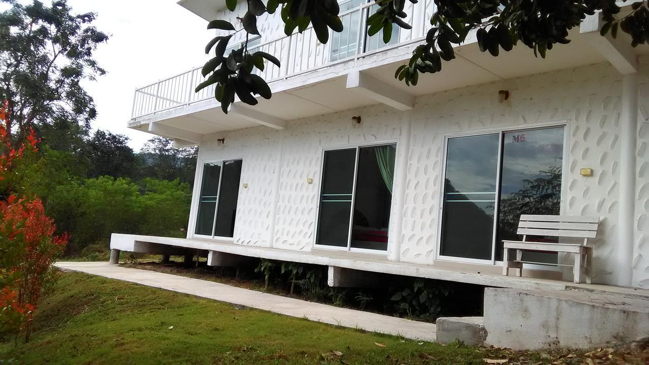 White Rock Resort Pakchong Luaran gambar