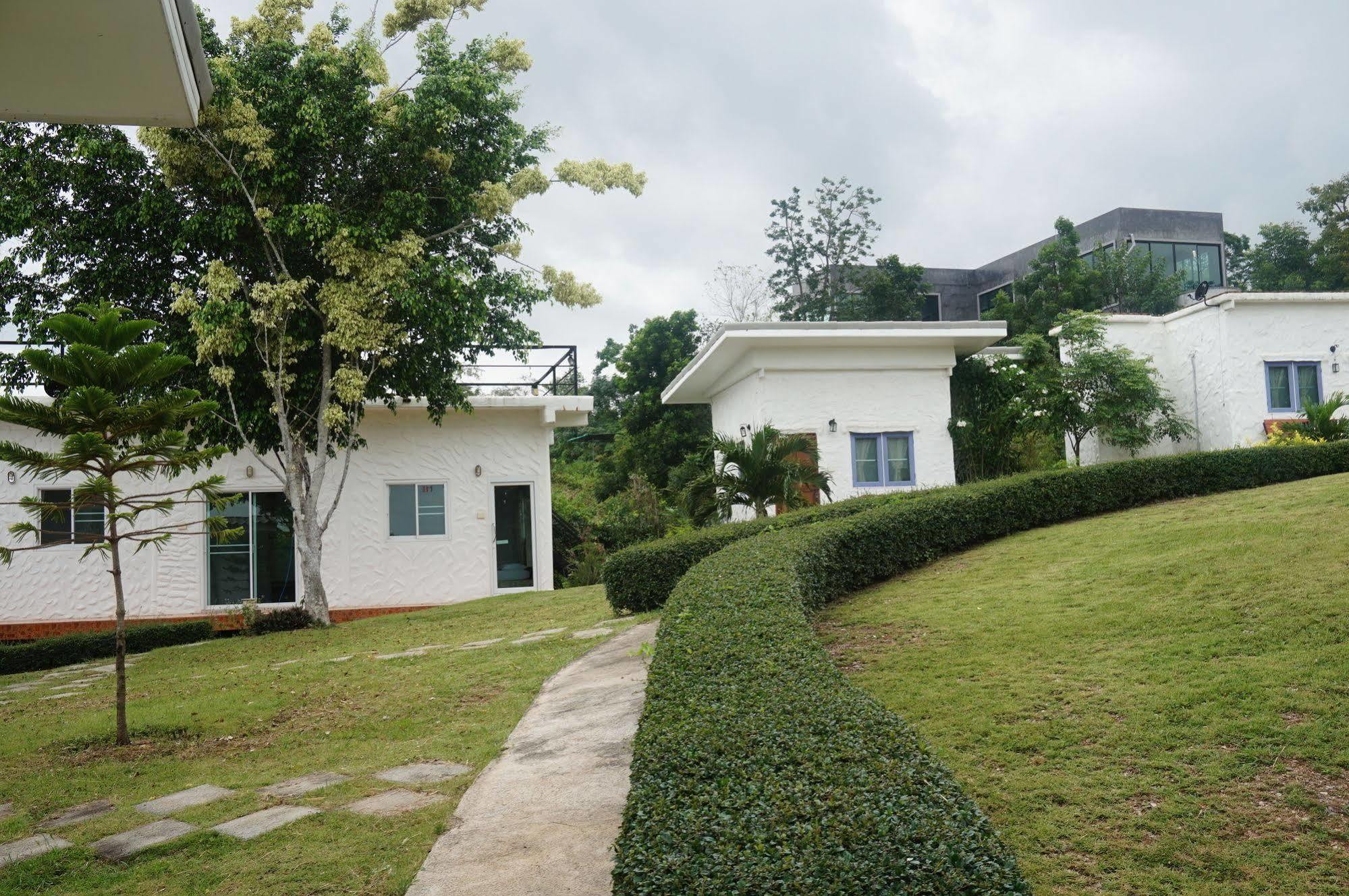 White Rock Resort Pakchong Luaran gambar